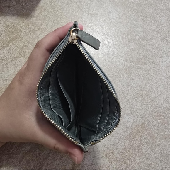 Gray Evity Genuine Leather Wallet - Picture 3 of 3